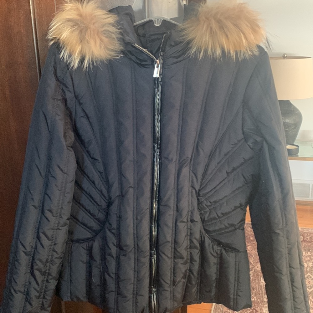 NWT Michael Kors Down Puffer with Genuine Fur trim hood Size: Medium